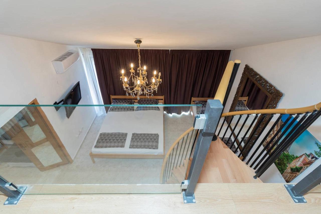 Rooms & Apartments Hegic Zara Esterno foto
