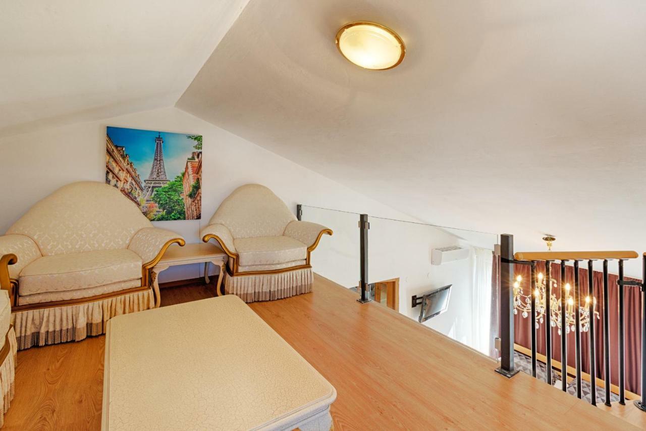 Rooms & Apartments Hegic Zara Esterno foto