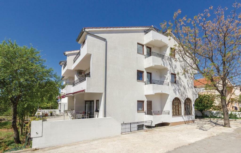 Rooms & Apartments Hegic Zara Esterno foto